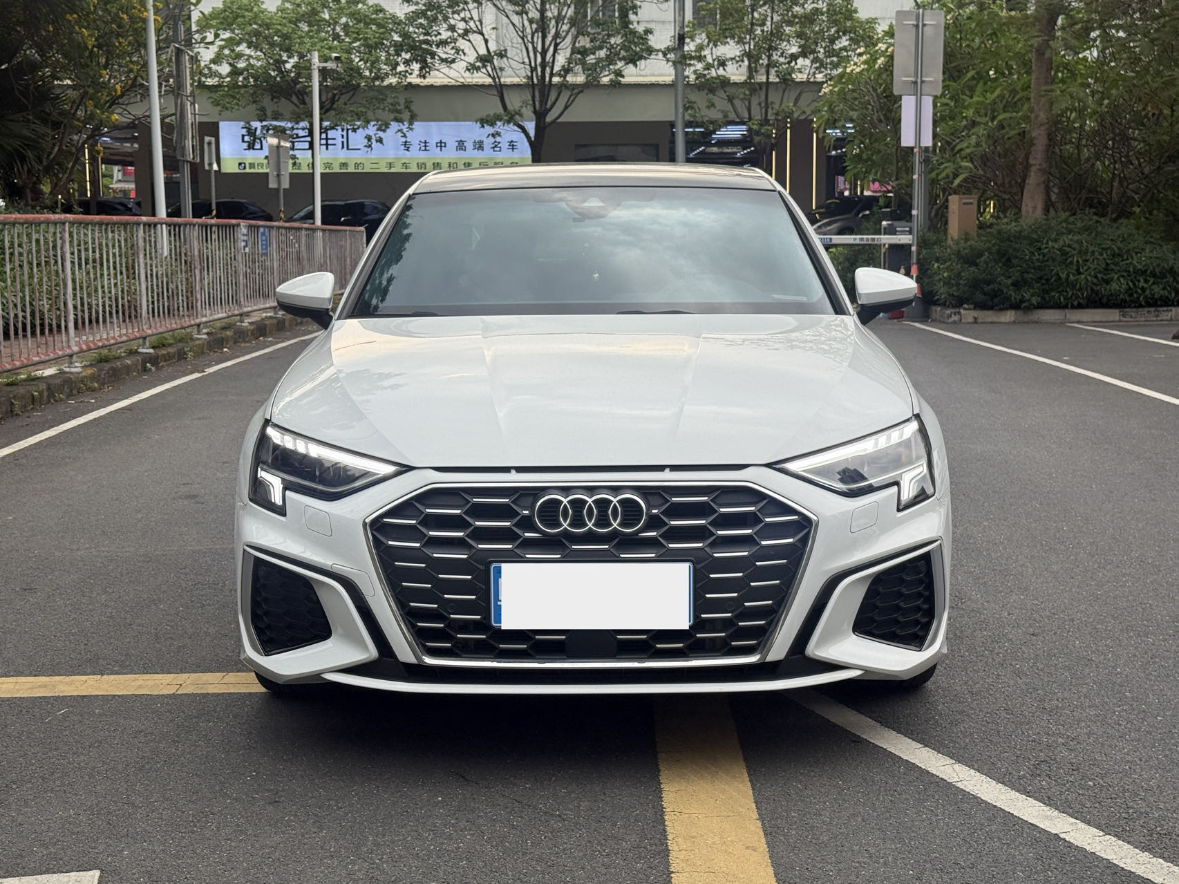 2023 car image #4