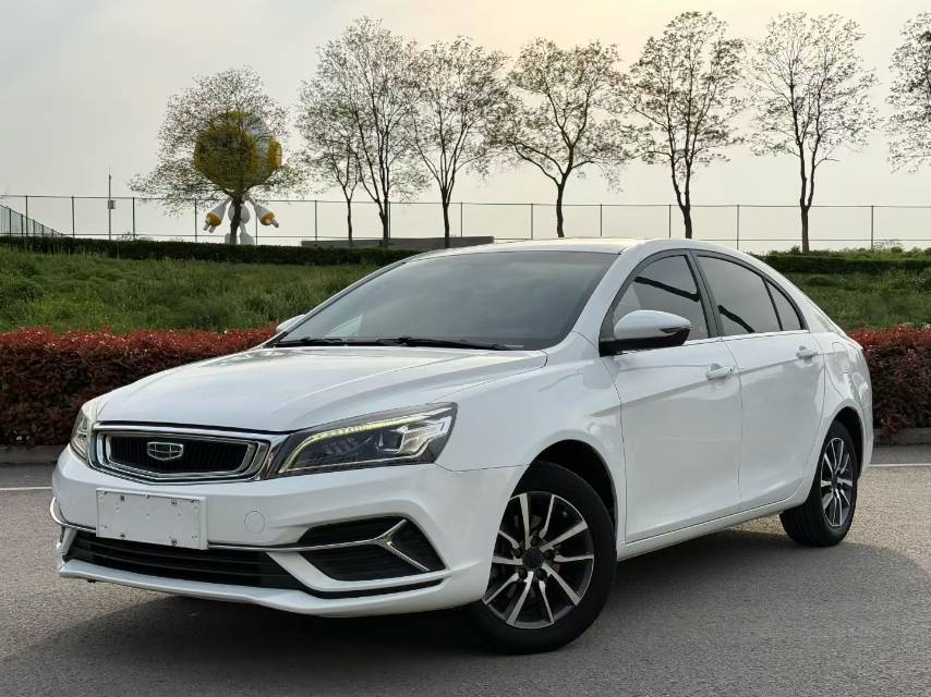 GEELY Emgrand 2019 car image #2