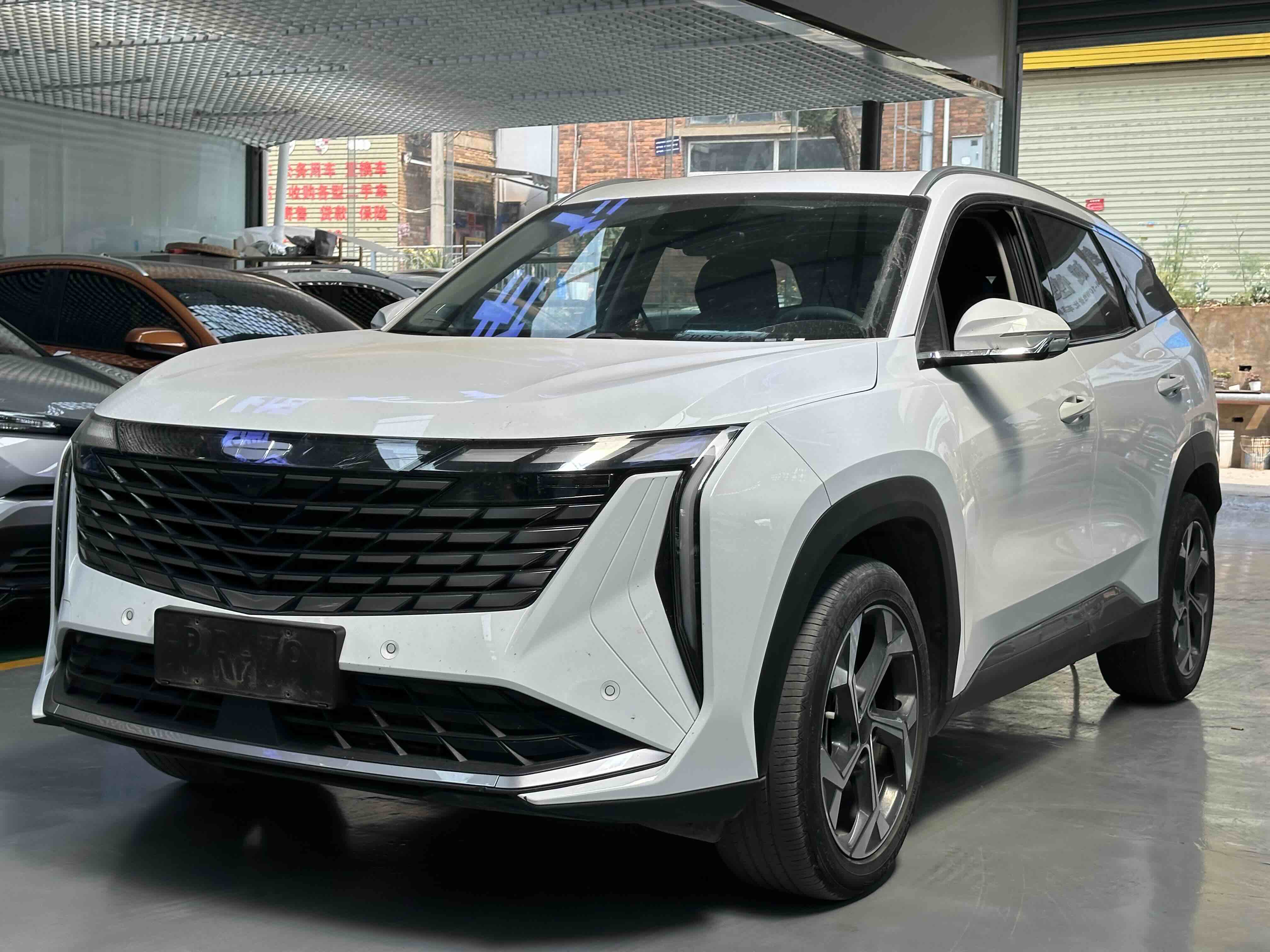 GEELY Boyue L 2022 car image 