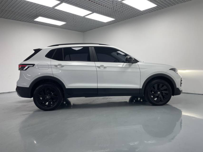 Volkswagen Tharu 2025 car image #8