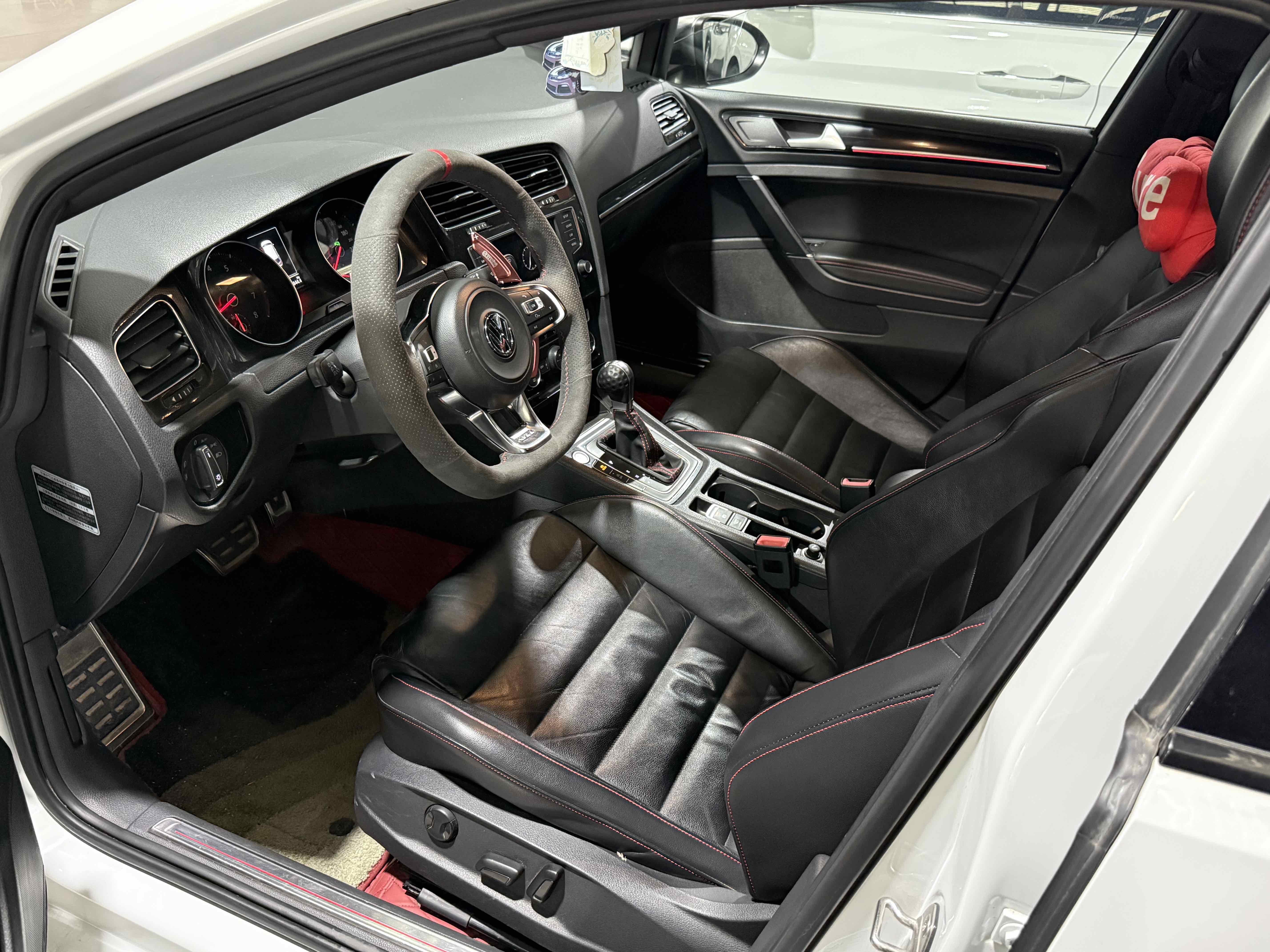 Volkswagen GolfGTI 2015 #6 Volkswagen GolfGTI 2015 car image #6