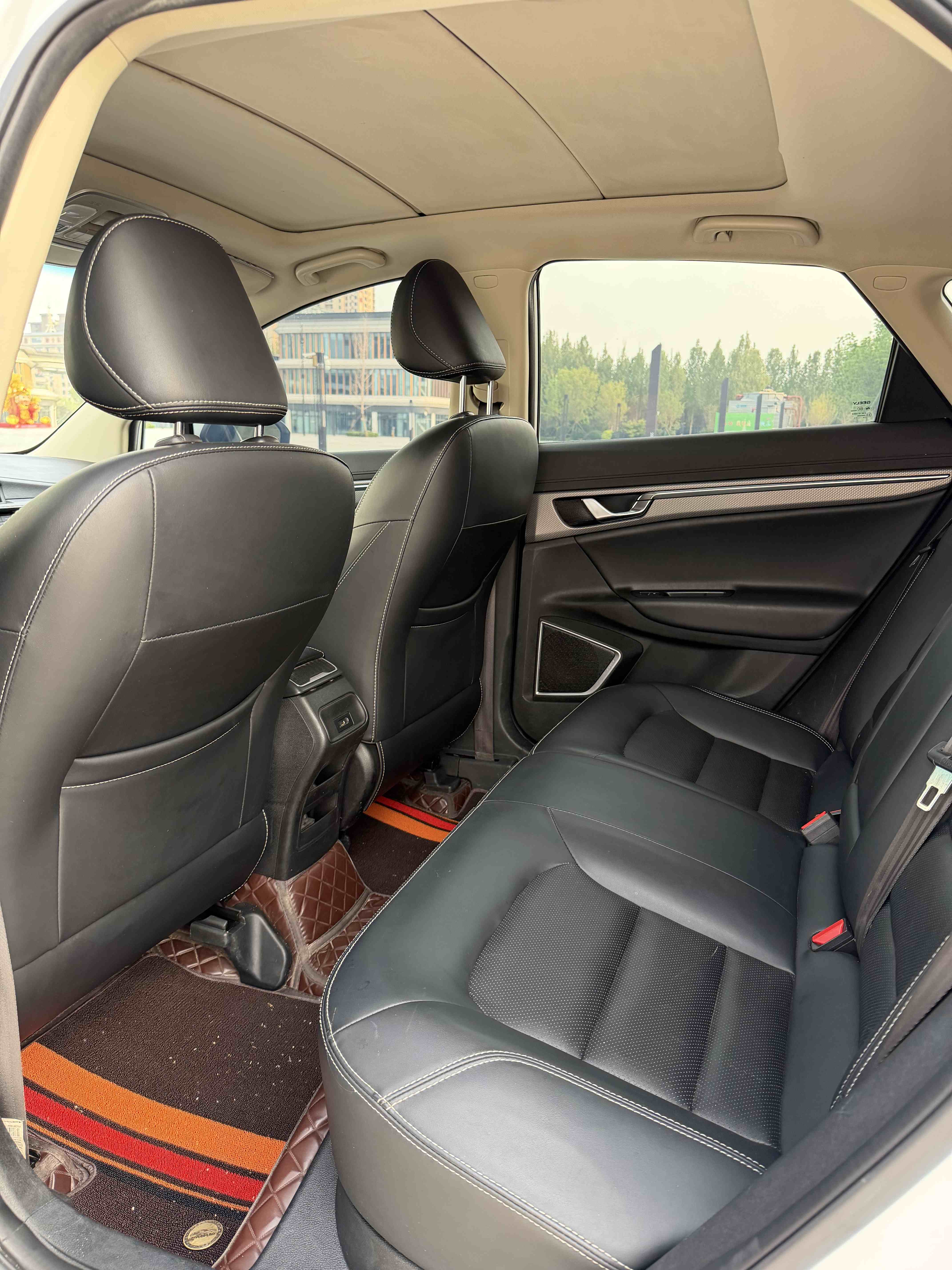 GEELY Emgrand GS 2017 car image #9