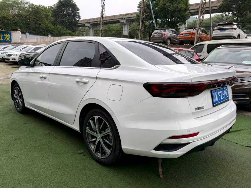 GEELY Emgrand 2024 #8 GEELY Emgrand 2024 car image #8