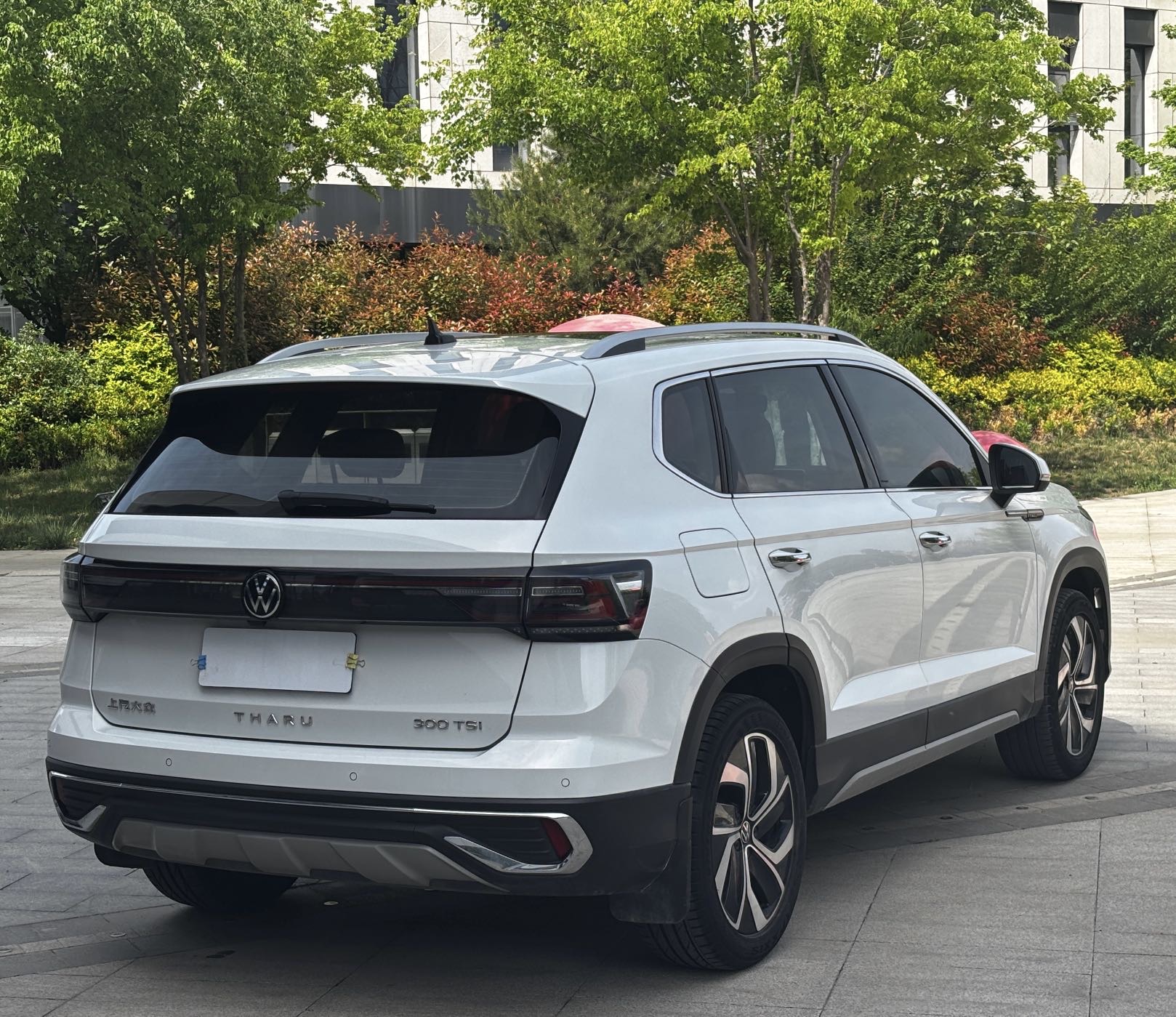 Volkswagen Tharu 2023 car image #11