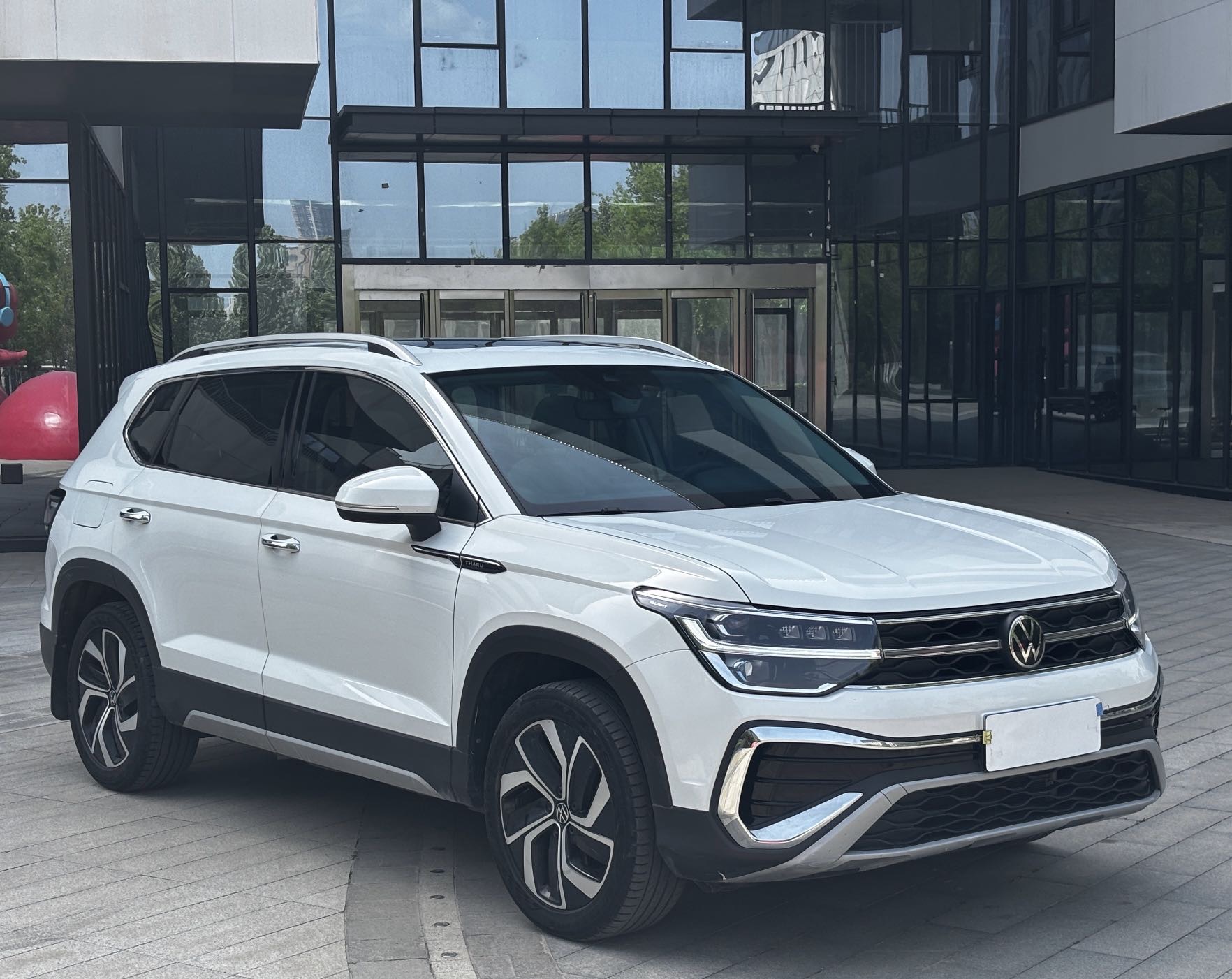 Volkswagen Tharu 2023 car image #5