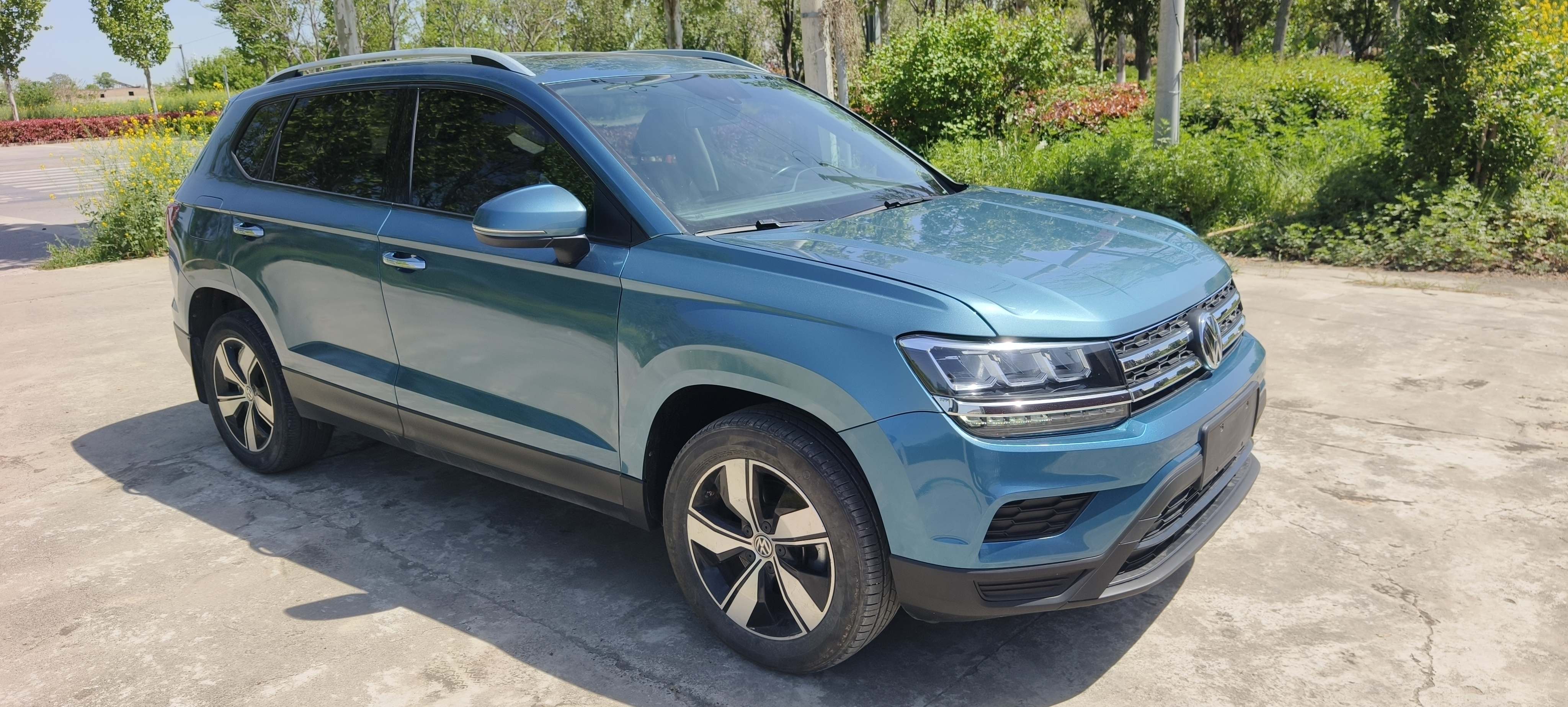 Volkswagen Tharu 2020 car image #8