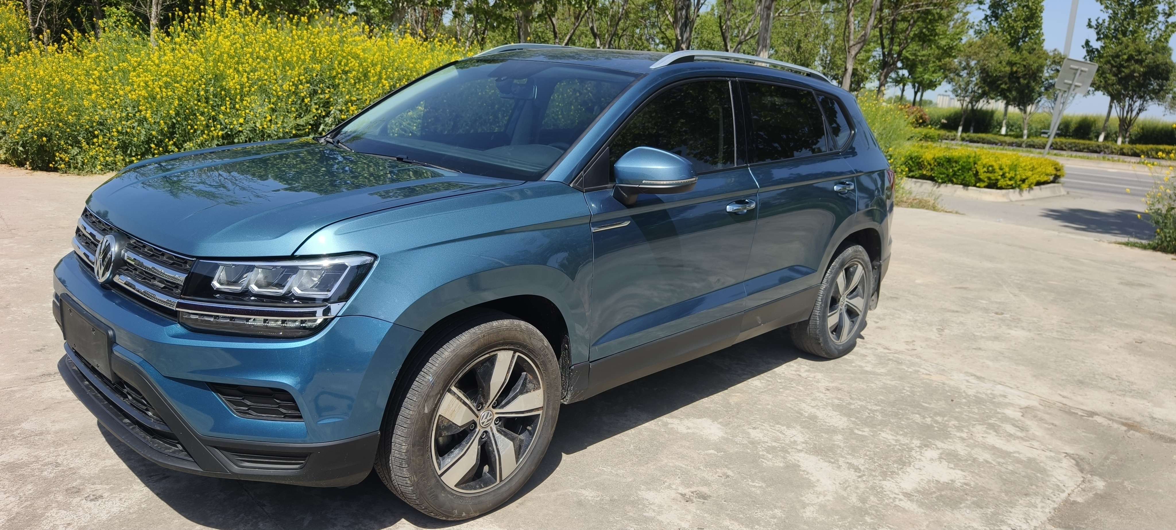 Volkswagen Tharu 2020 car image #2