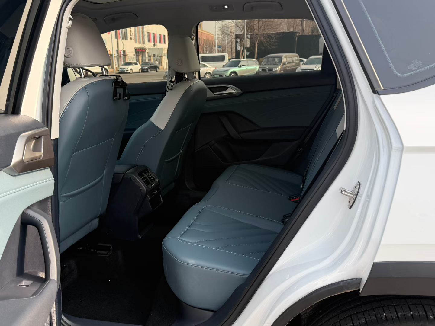Volkswagen Tharu 2024 imagem de carro #8