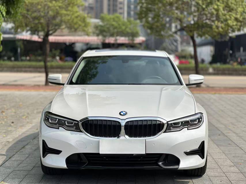 BMW 3 Series 2020 #4 BMW 3 Series 2020 car image #4