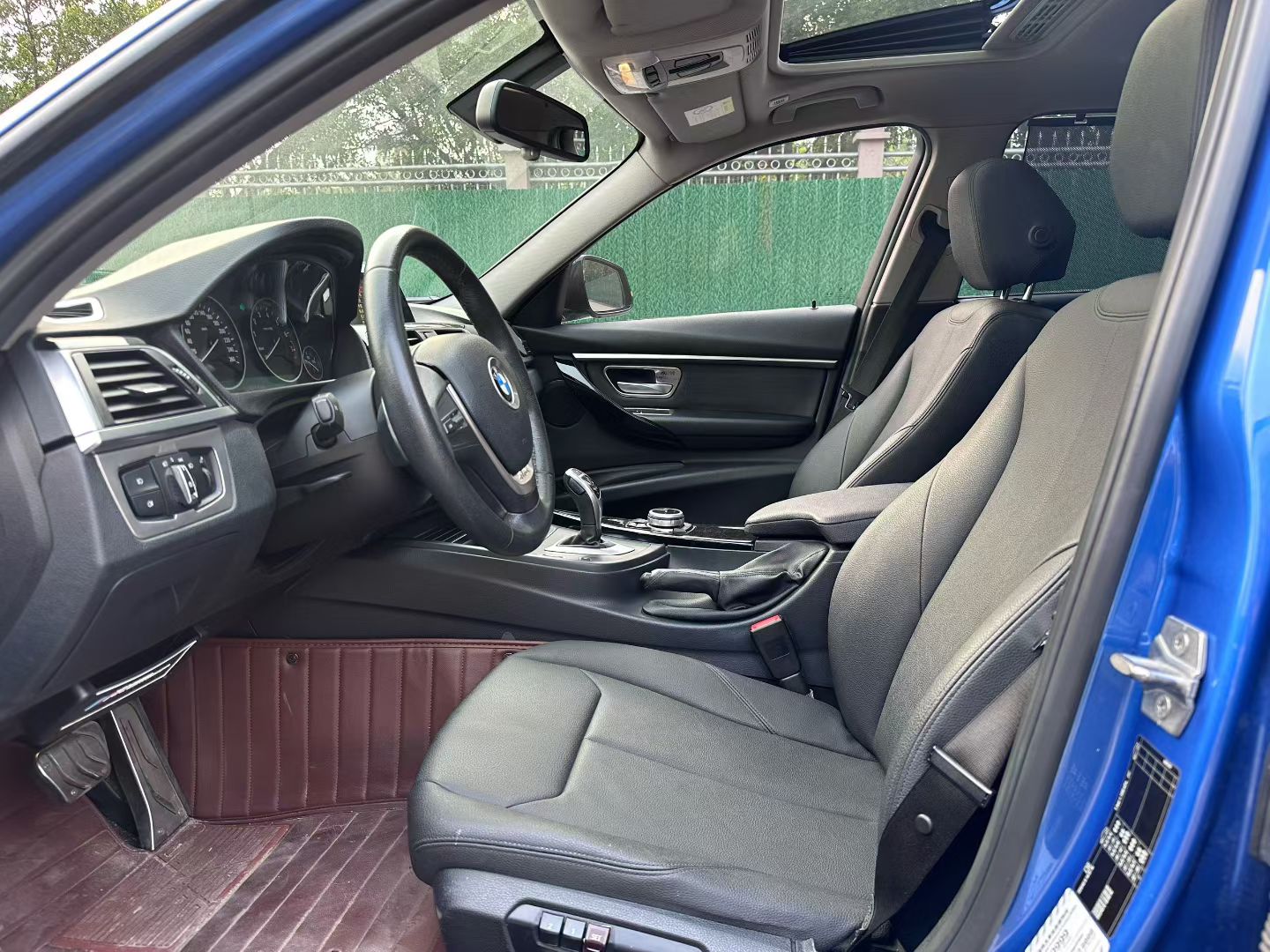BMW 3 Series 2017 #7 BMW 3 Series 2017 car image #7