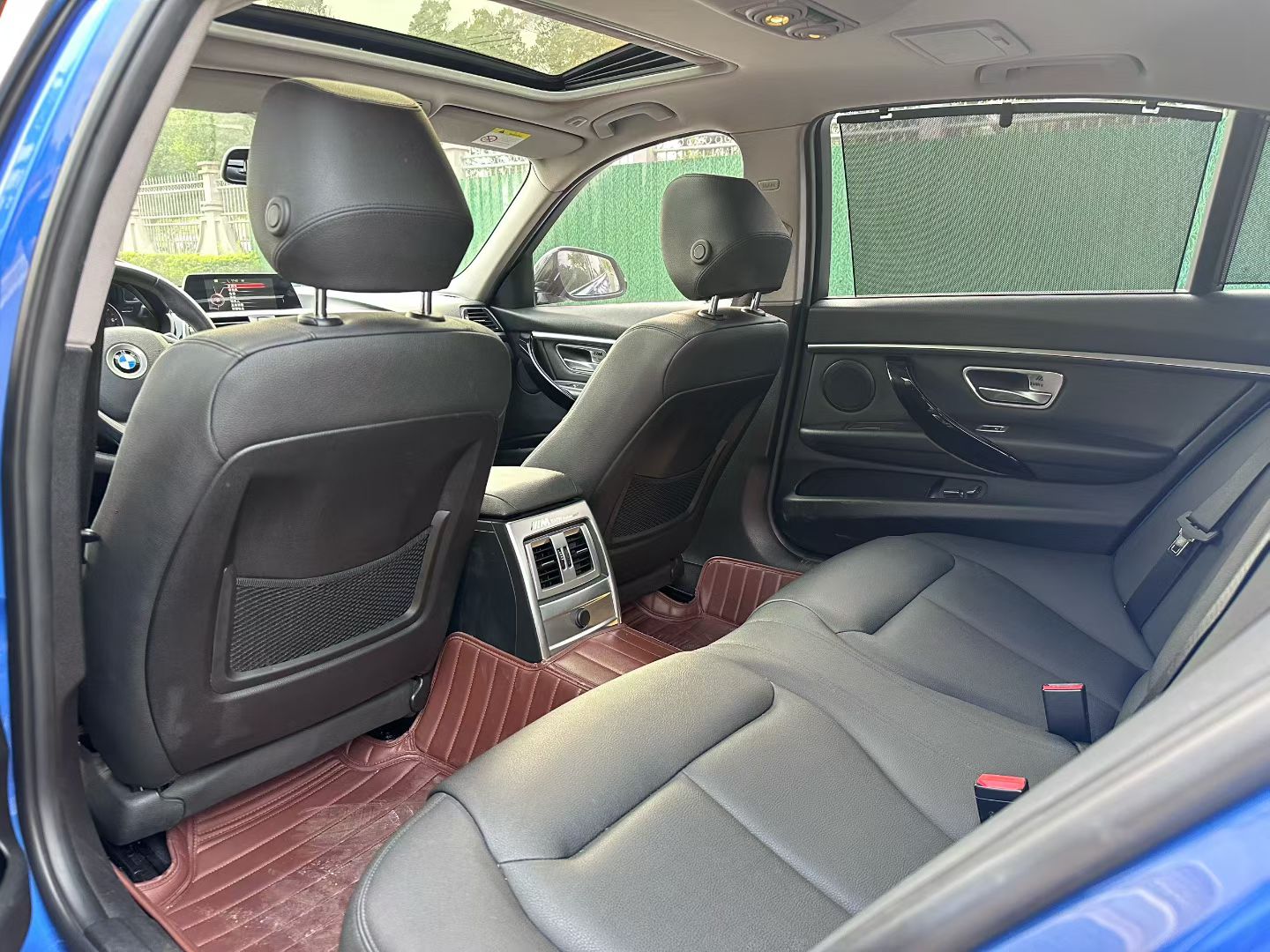 BMW 3 Series 2017 #8 BMW 3 Series 2017 car image #8
