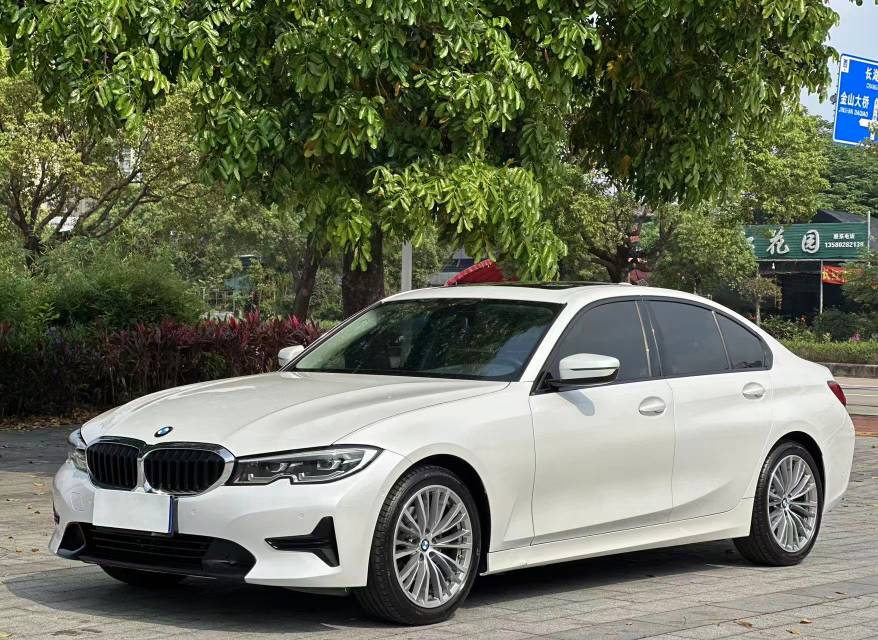 BMW 3 Series 2020 #2 BMW 3 Series 2020 car image #2
