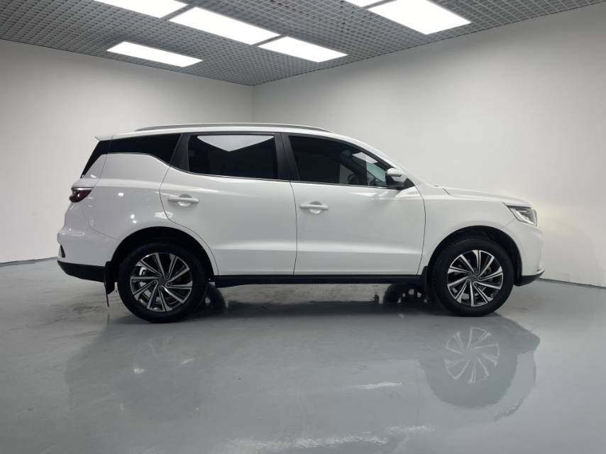 GEELY Vision X6 2019 car image #5