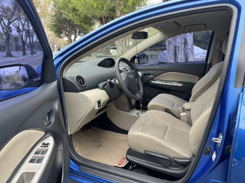 Toyota Vios 2008 car image #6