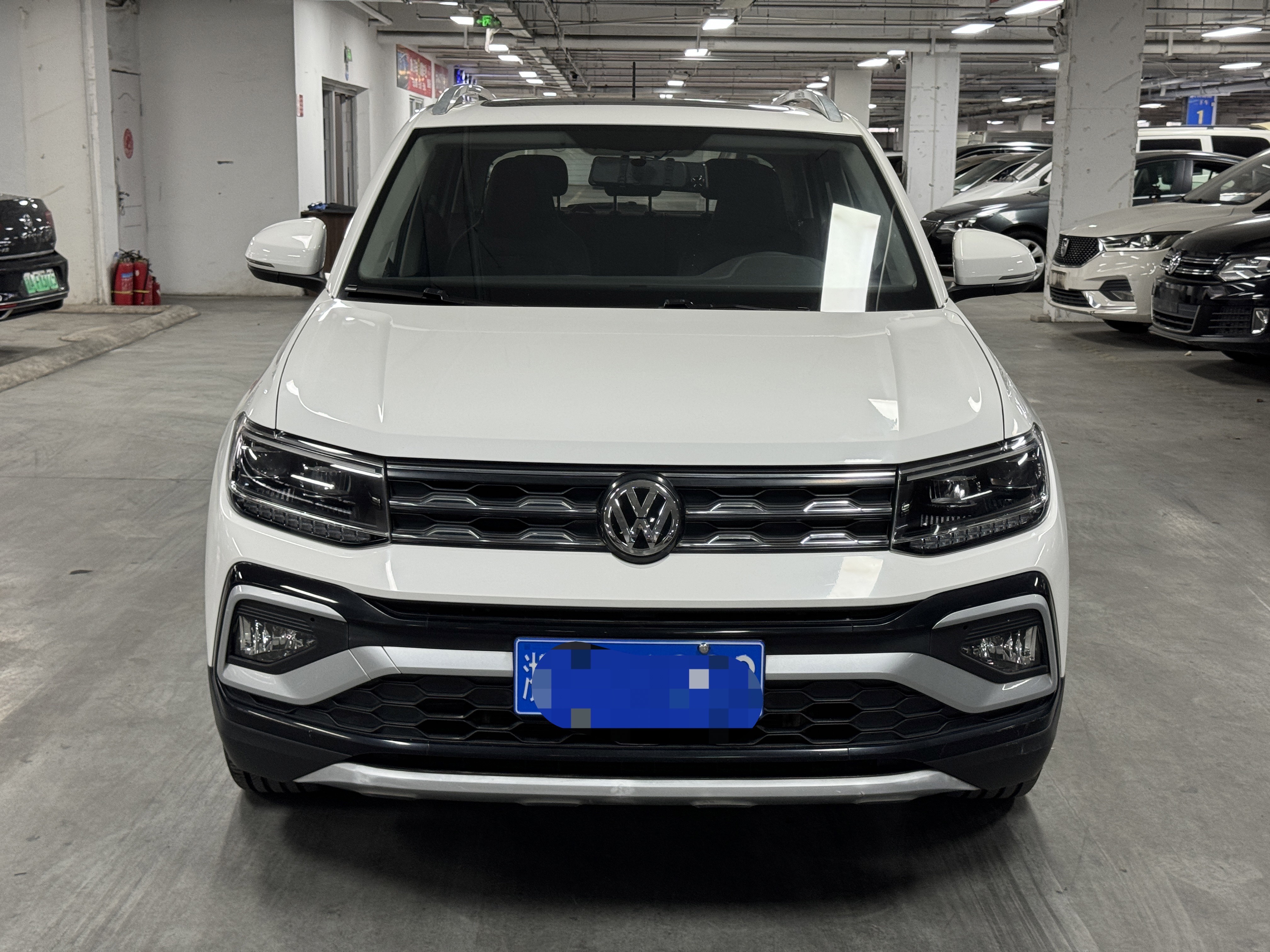Volkswagen T-Cross 2020 #4 Volkswagen T-Cross 2020 car image #4