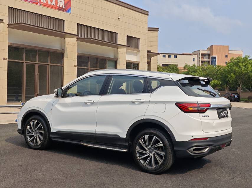 GEELY Coolray 2018 car image #11
