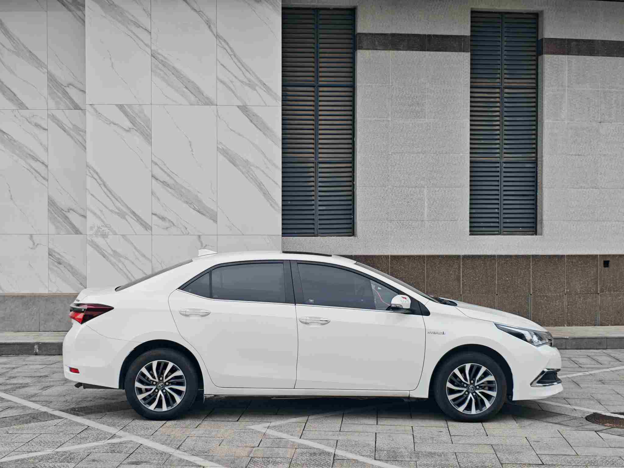 Toyota Corolla 2018 car image #22