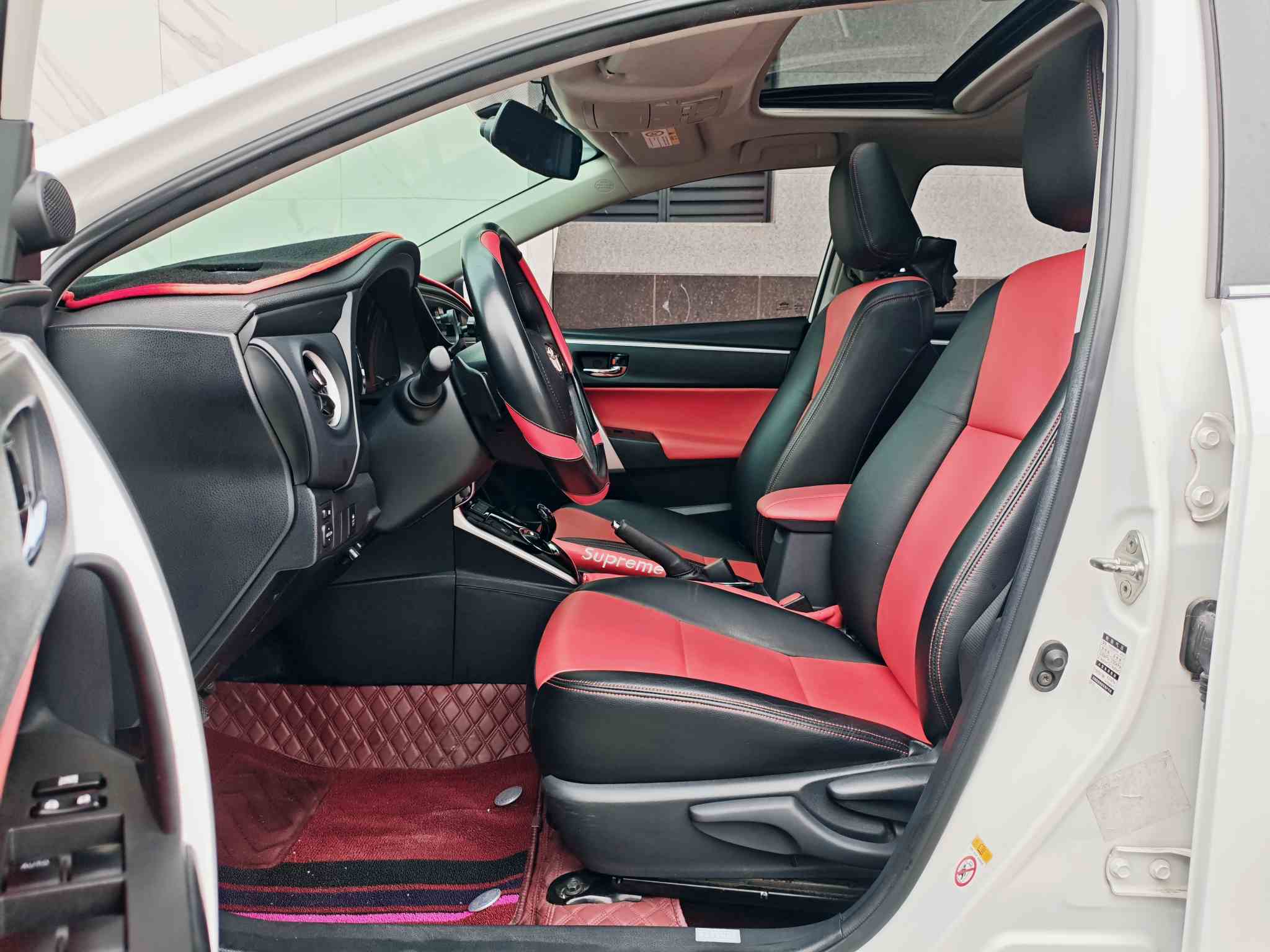 Toyota Corolla 2018 car image #8
