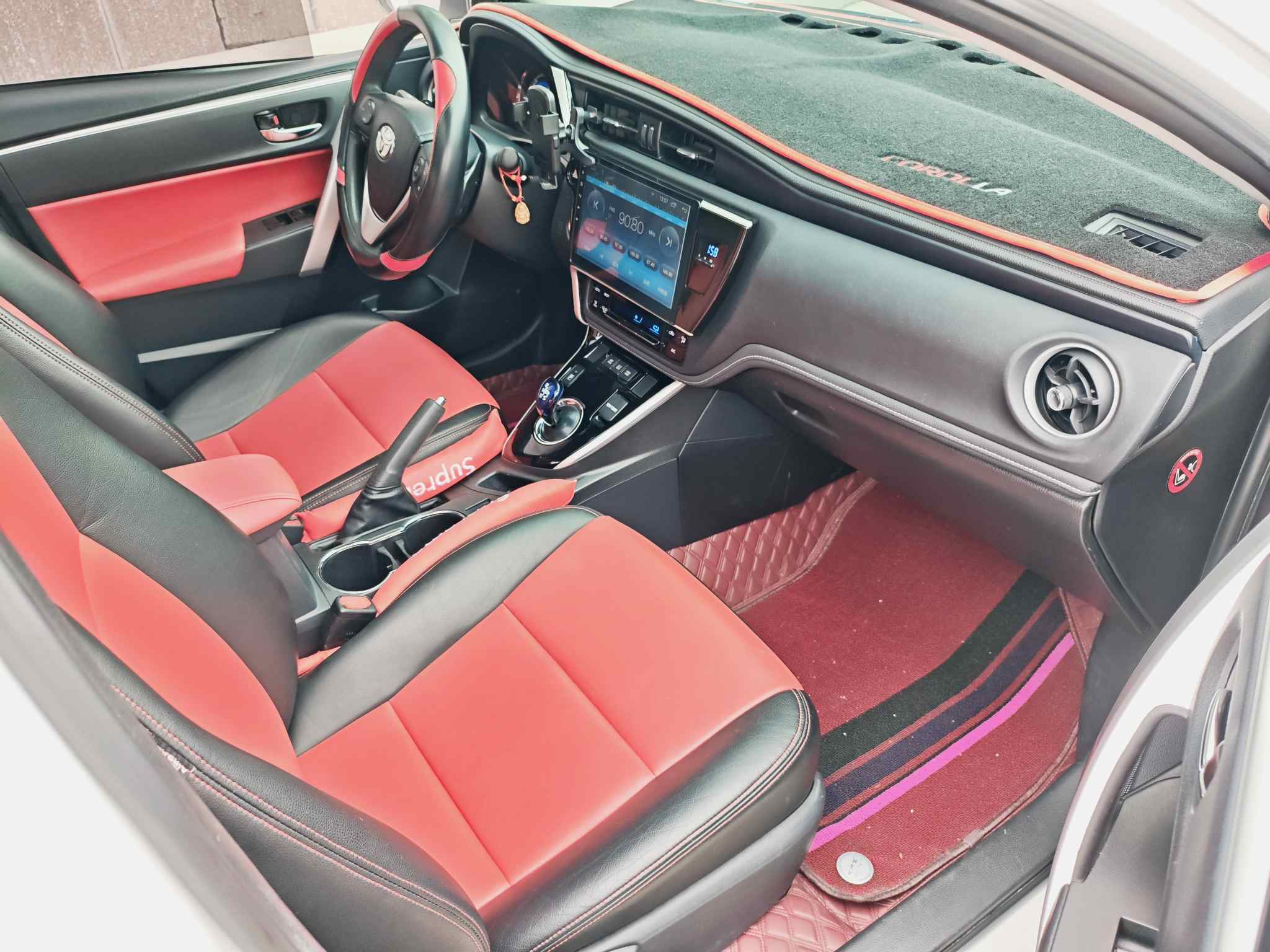 Toyota Corolla 2018 car image #18