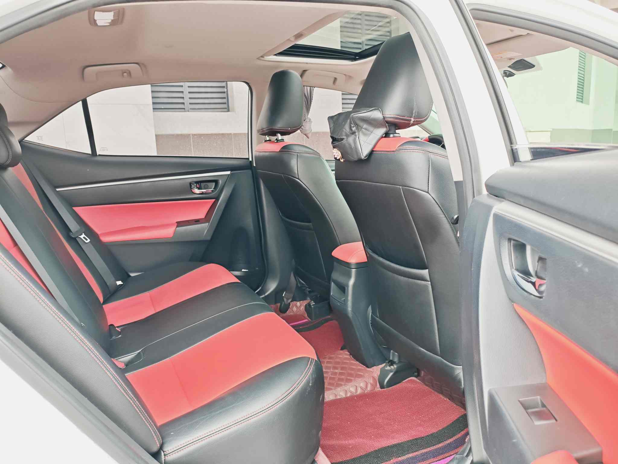 Toyota Corolla 2018 car image #17