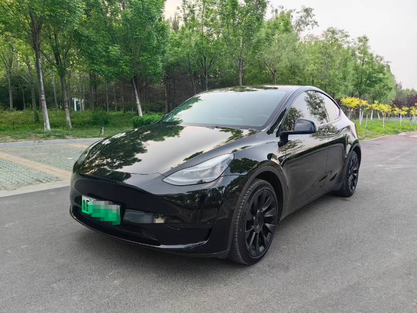Tesla Model Y 2022 #2 Tesla Model Y 2022 car image #2