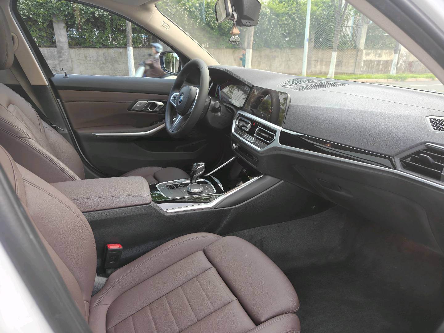 BMW 3 Series 2020 #8 BMW 3 Series 2020 car image #8