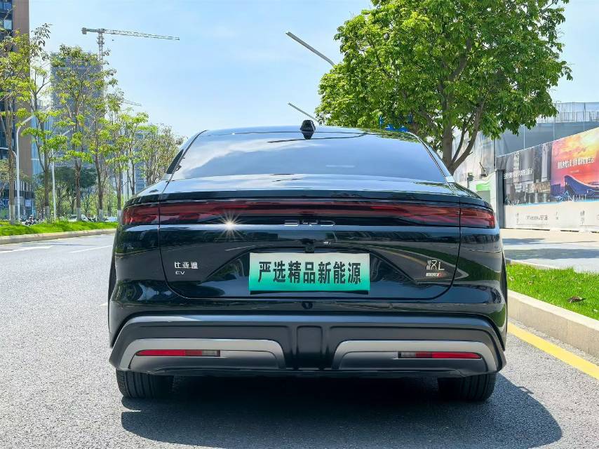 BYD Han 2025 #11 BYD Han 2025 car image #11