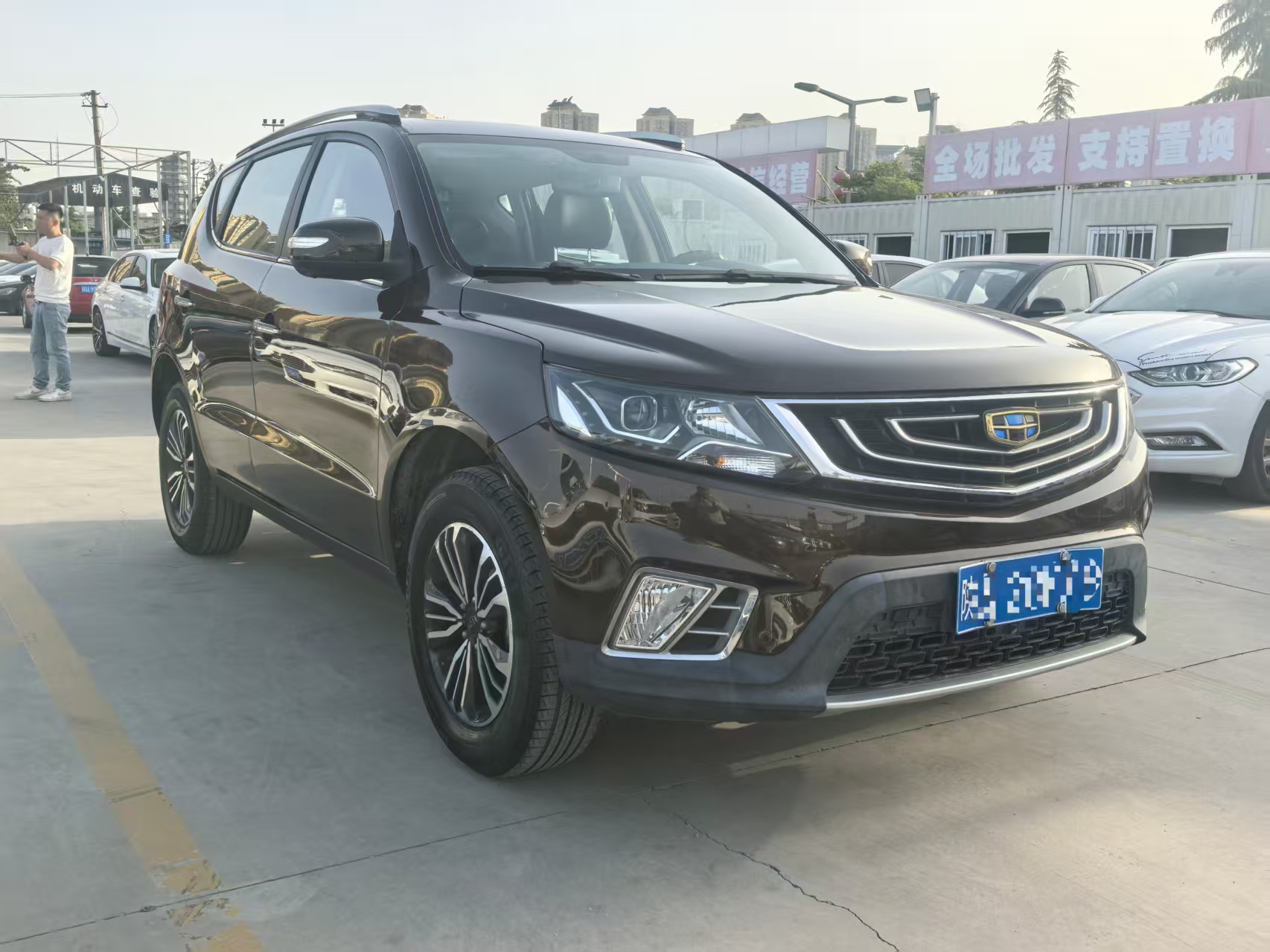 GEELY Vision X6 2017 #5 GEELY Vision X6 2017 car image #5