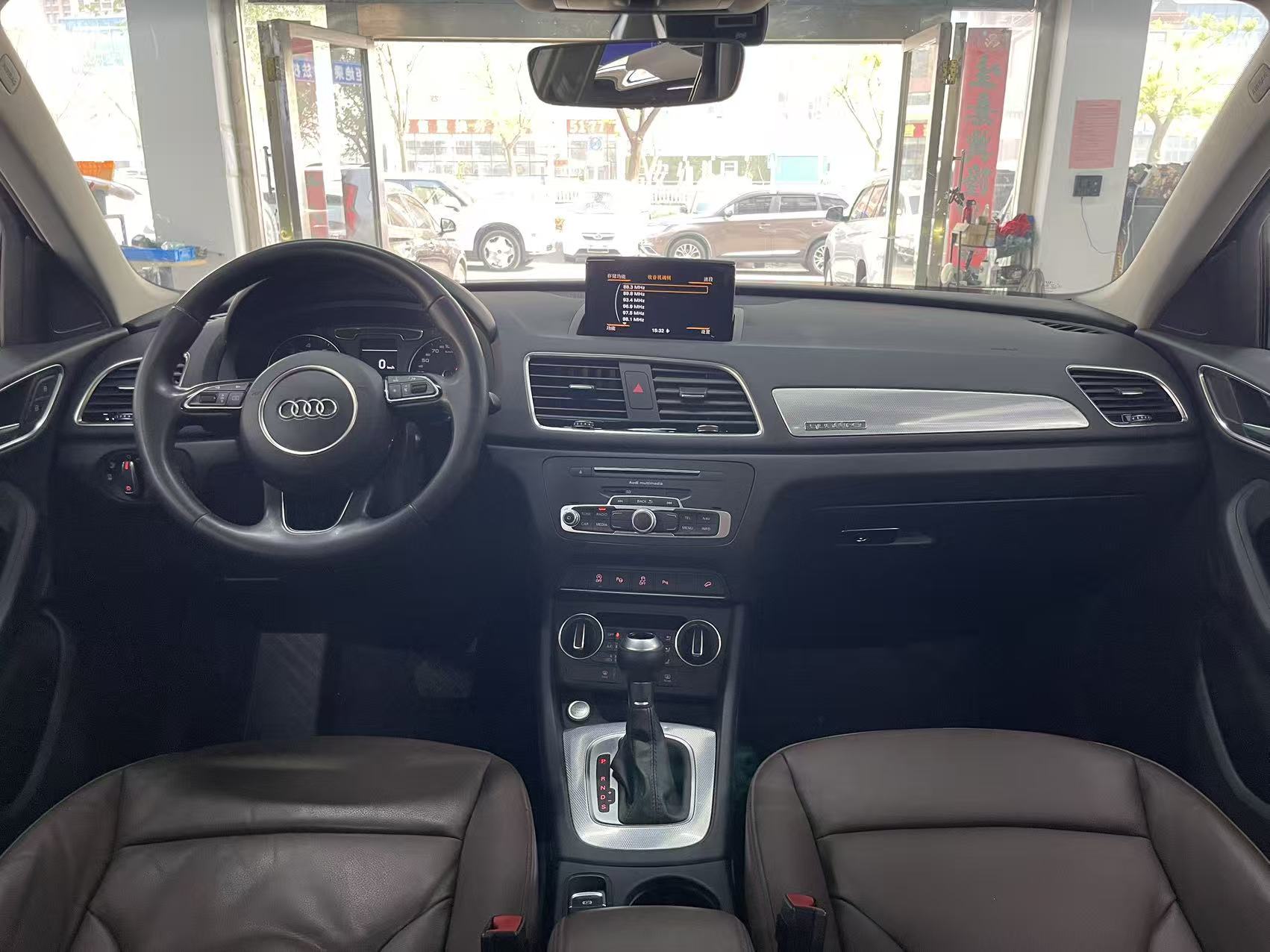 Audi Q3 2016 #10 Audi Q3 2016 immagine di auto #10