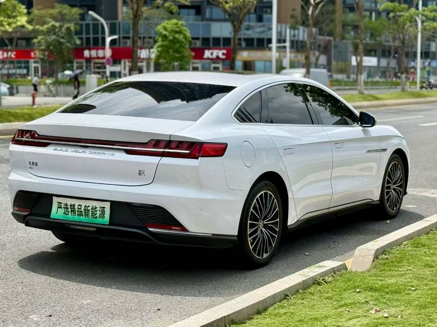 2022 imagem de carro #11
