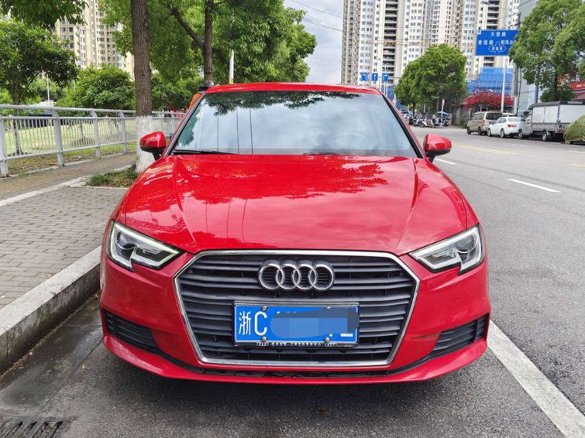 Audi A3 2018 car image #4