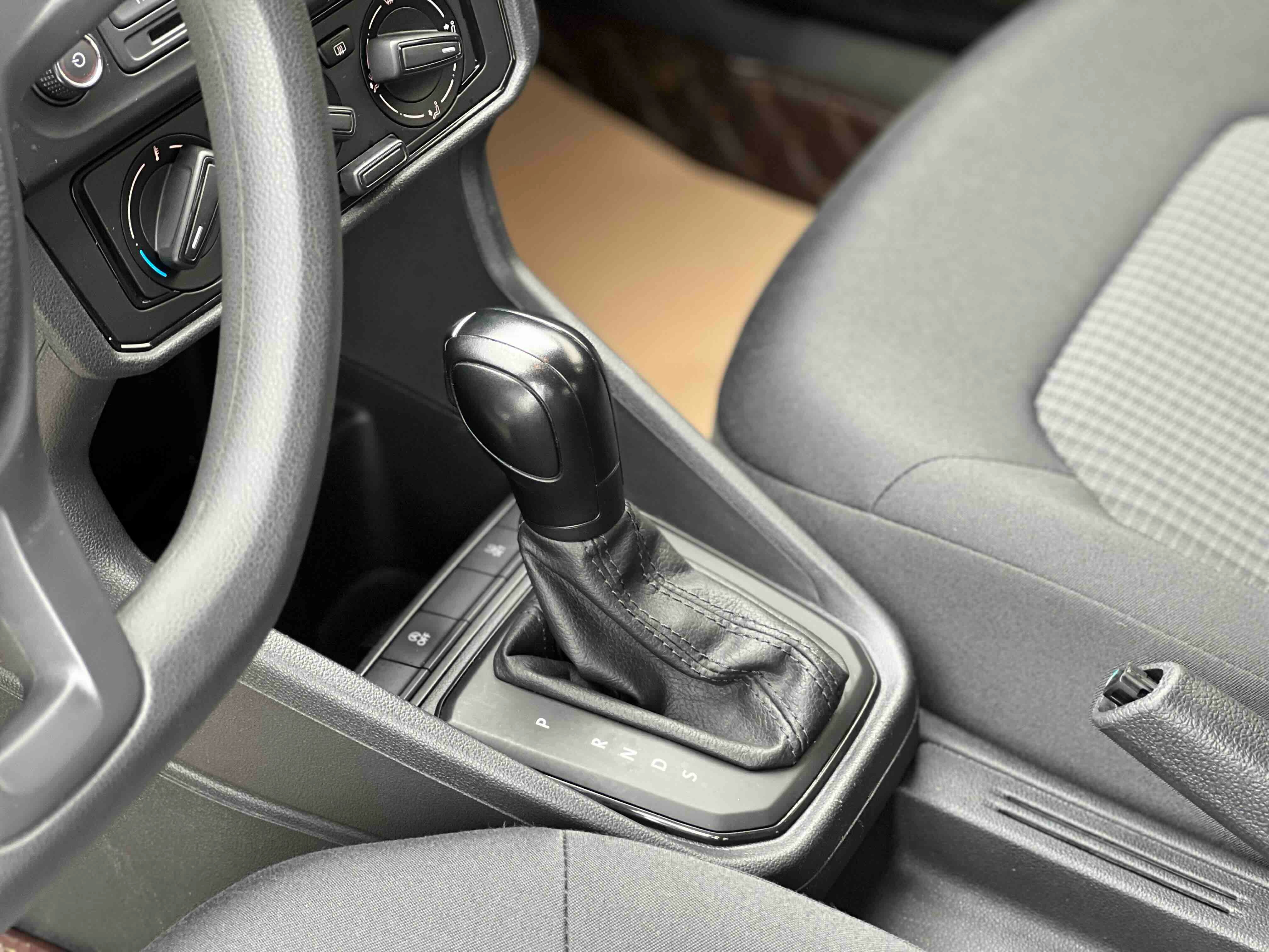Volkswagen Santana 2020 car image #7