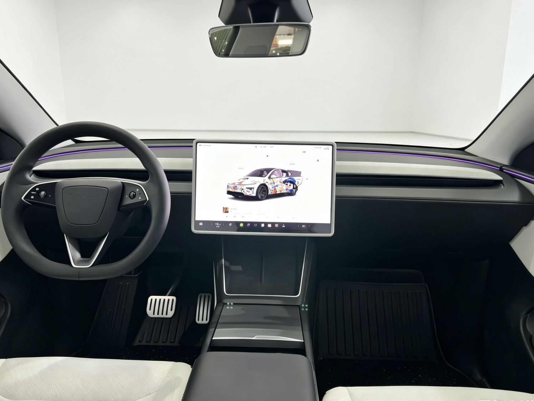 Tesla Model Y 2025 car image #10