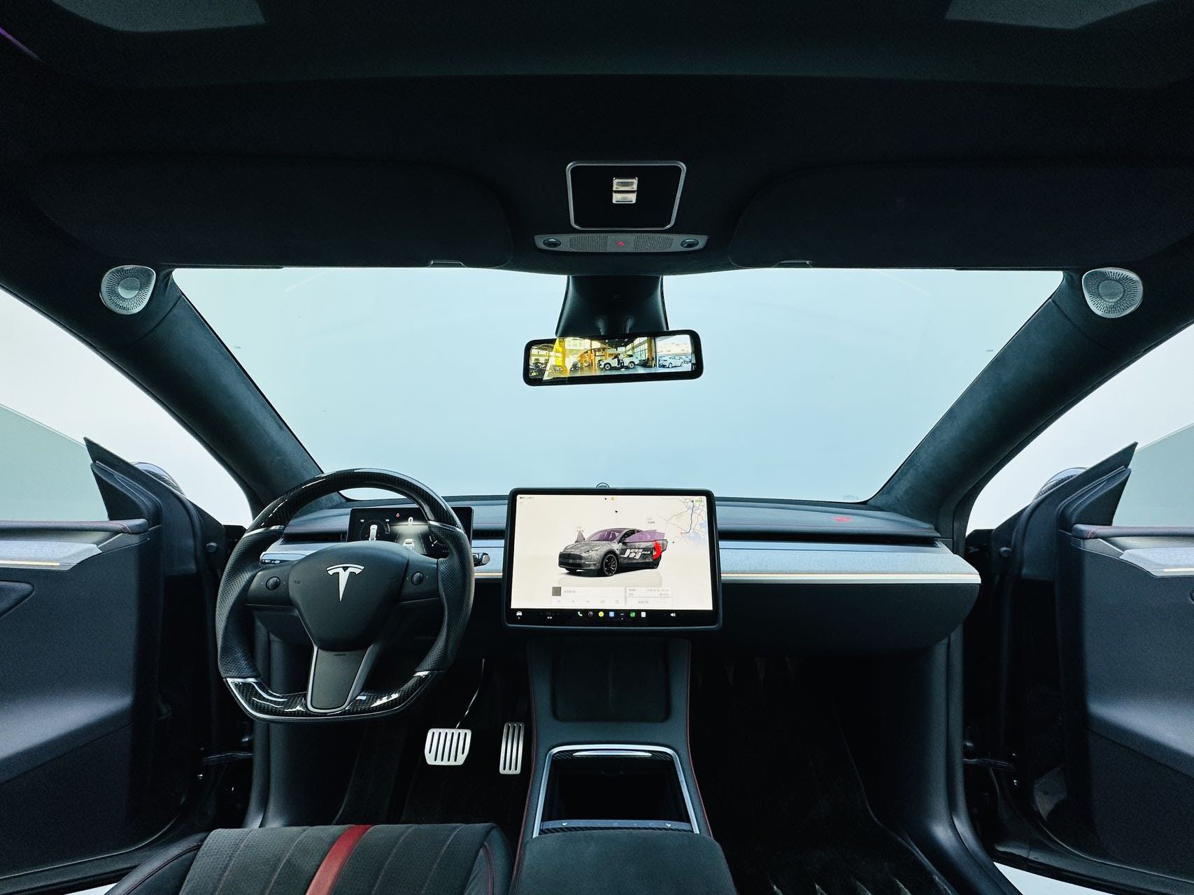 Tesla Model Y 2023 #7 Tesla Model Y 2023 car image #7