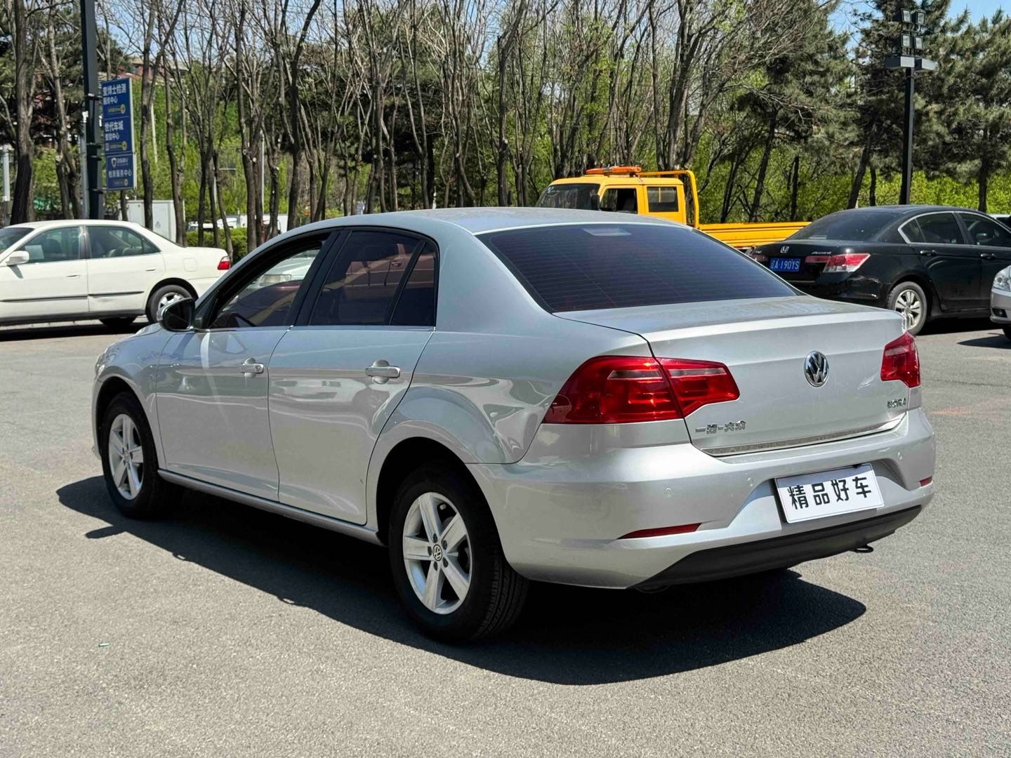 Volkswagen Bora 2015 car image #5