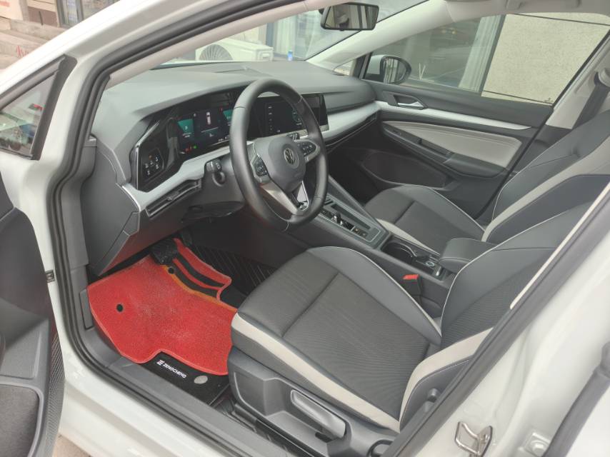 Volkswagen Golf 2021 #10 Volkswagen Golf 2021 car image #10