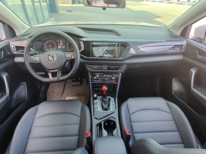 2021 car image #11