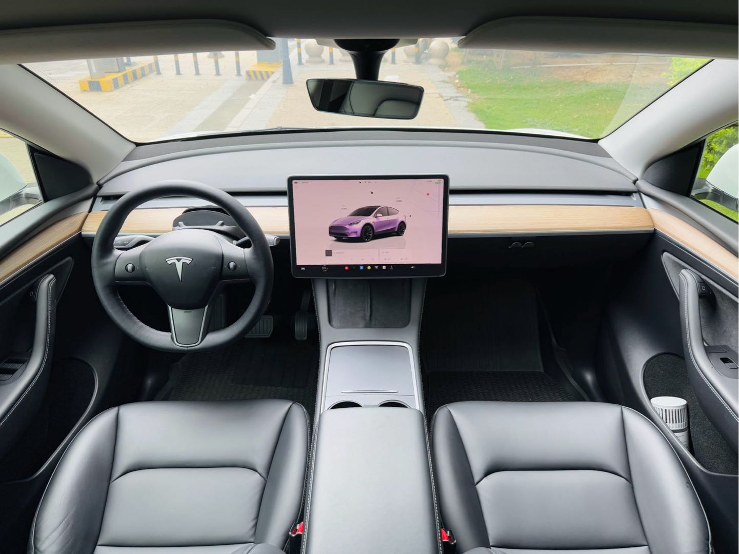 Tesla Model Y 2022 #15 Tesla Model Y 2022 car image #15