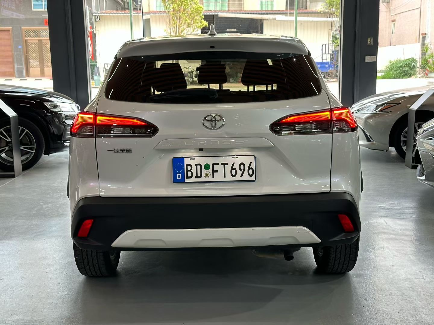 Toyota Corolla Cross 2022 immagine di auto #10