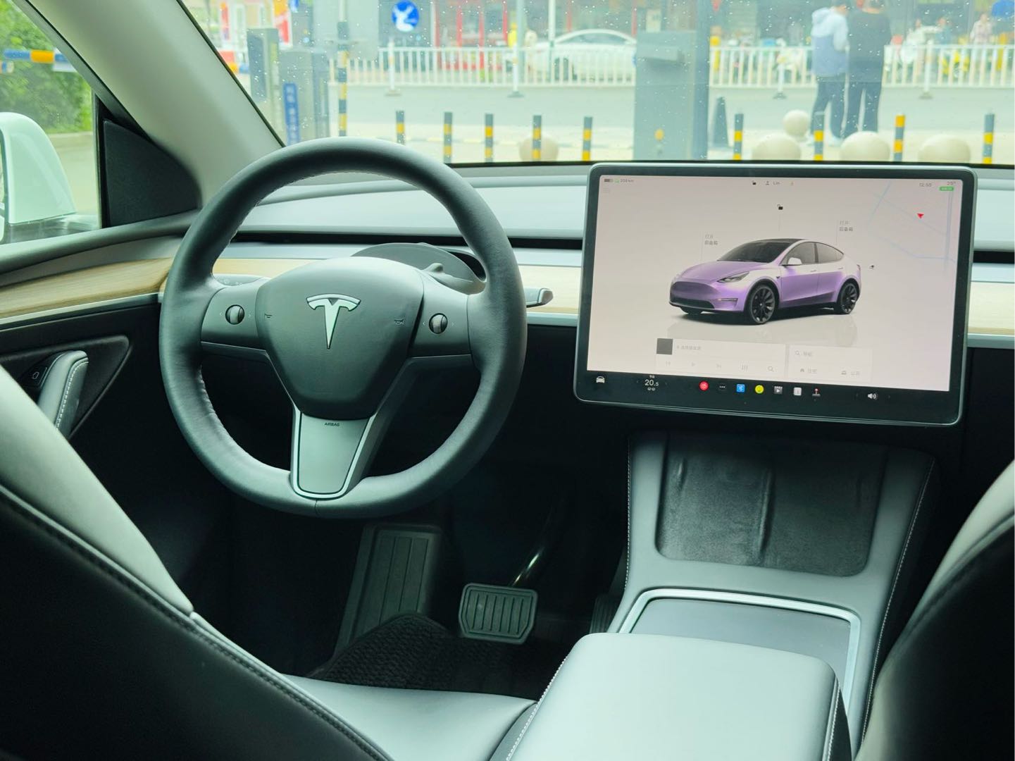 Tesla Model Y 2022 #14 Tesla Model Y 2022 car image #14