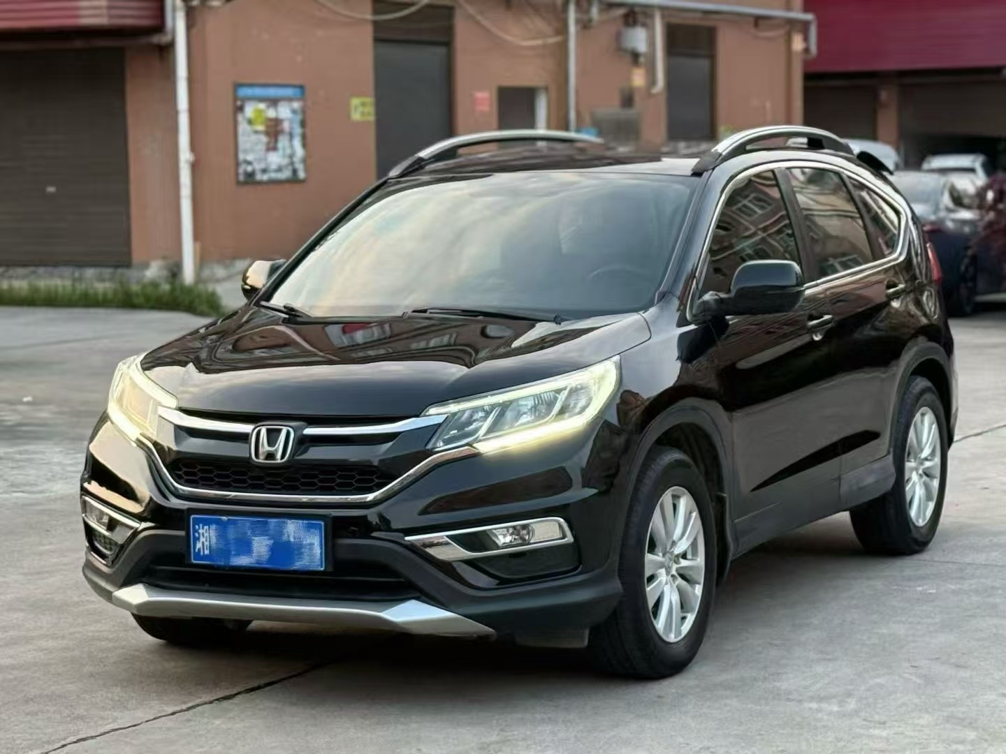 Honda CR-V 2017 Honda CR-V 2017 car image