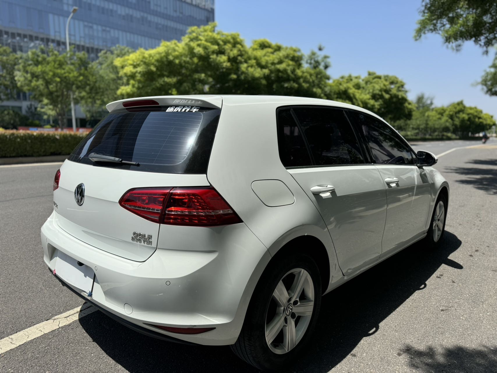 Volkswagen Golf 2016 car image #6