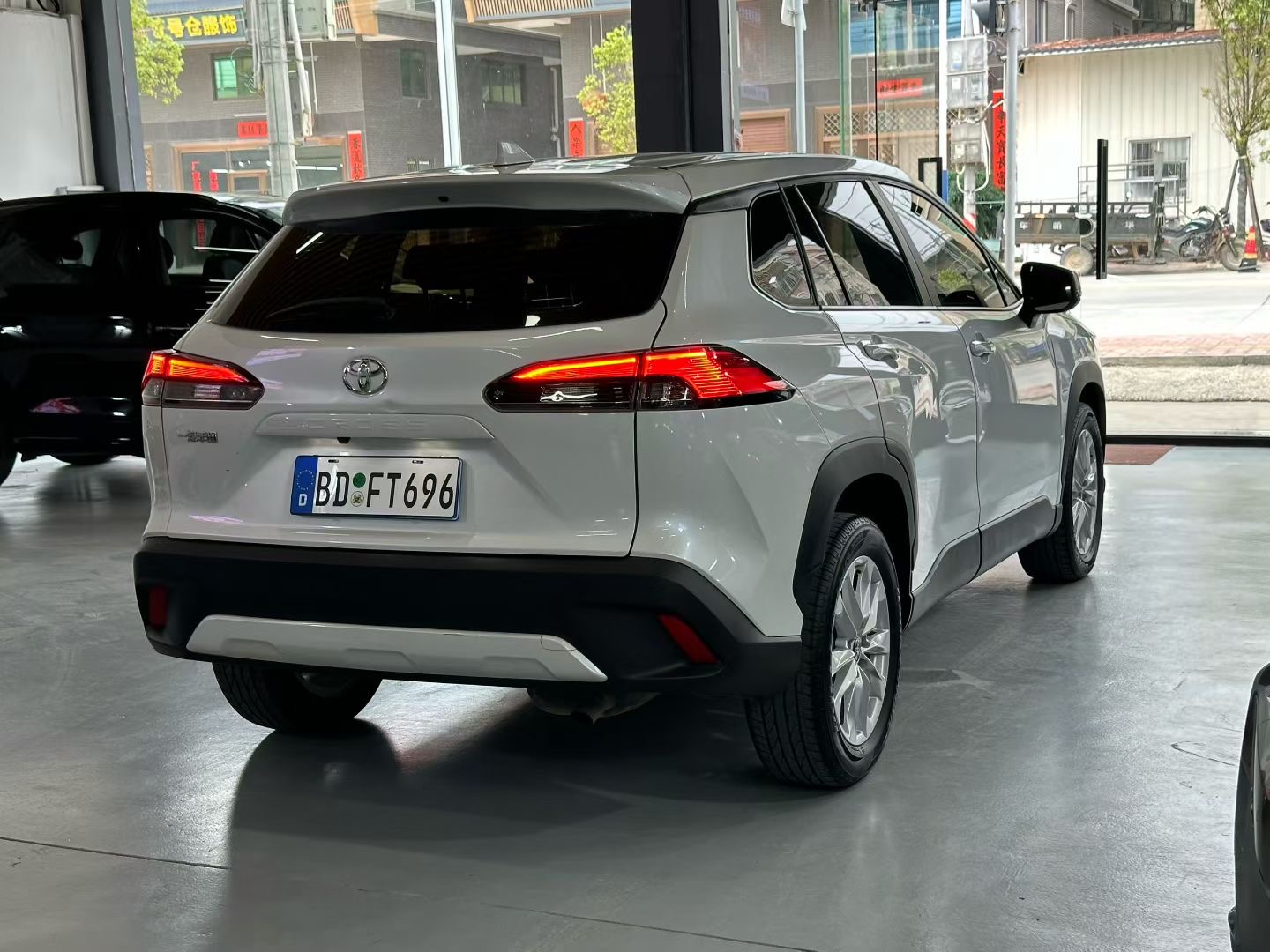 Toyota Corolla Cross 2022 immagine di auto #11
