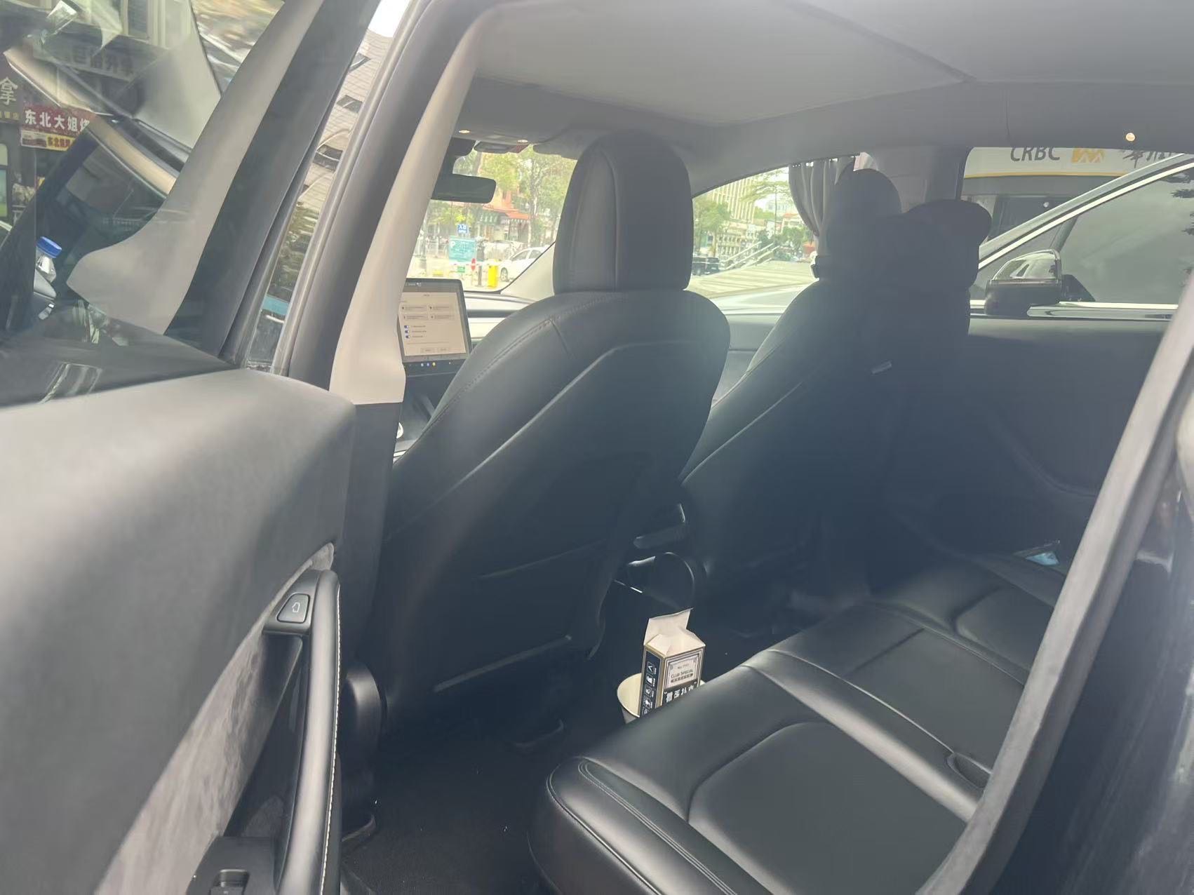 Tesla Model Y 2022 car image #6