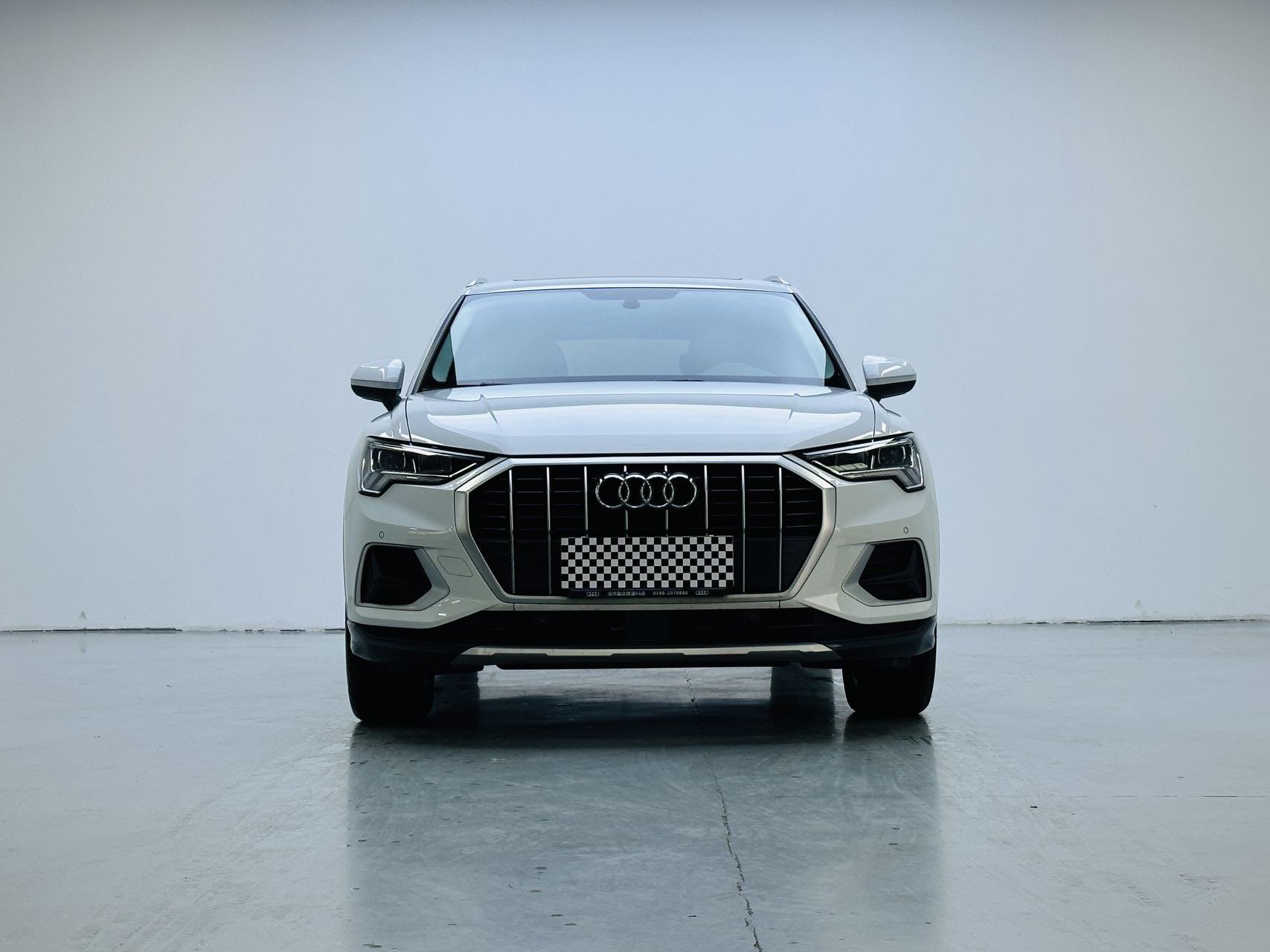 Audi Q3 2019 #4 Audi Q3 2019 car image #4