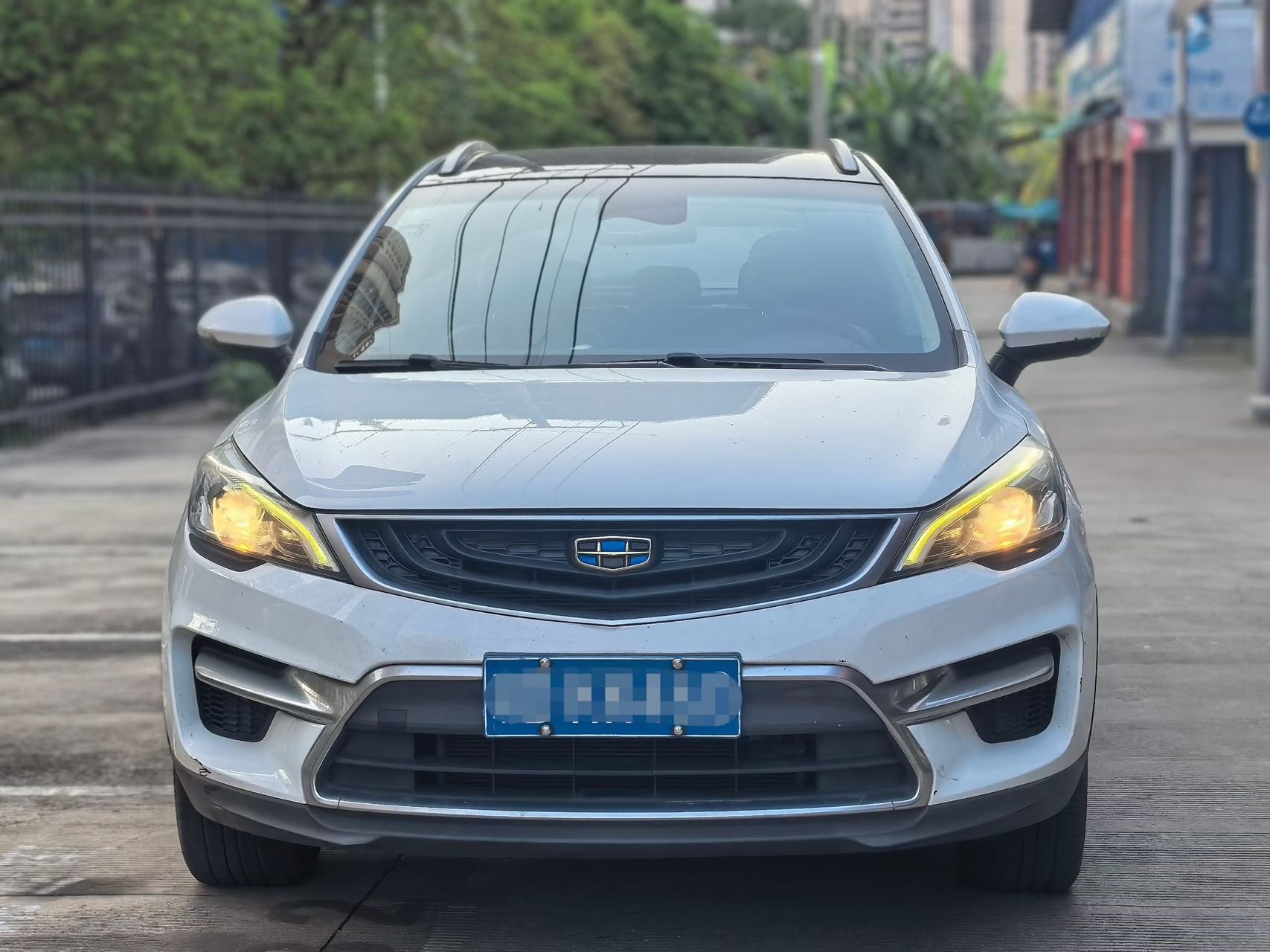 GEELY Emgrand GS 2018 car image #7