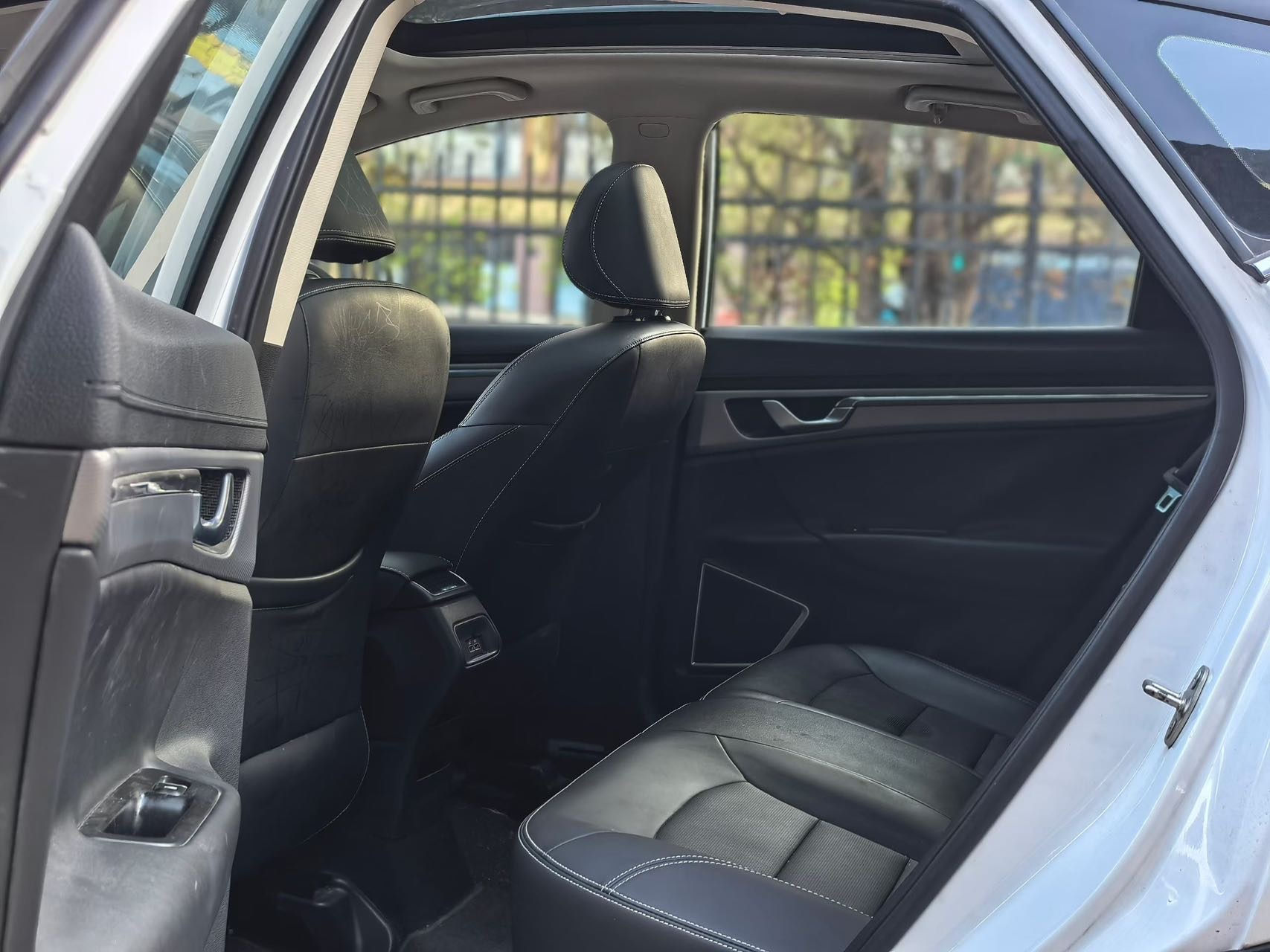 GEELY Emgrand GS 2018 car image #8