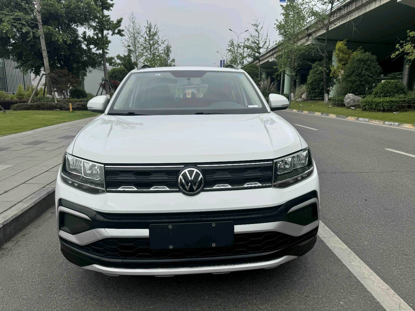 Volkswagen T-Cross 2023 #4 Volkswagen T-Cross 2023 car image #4
