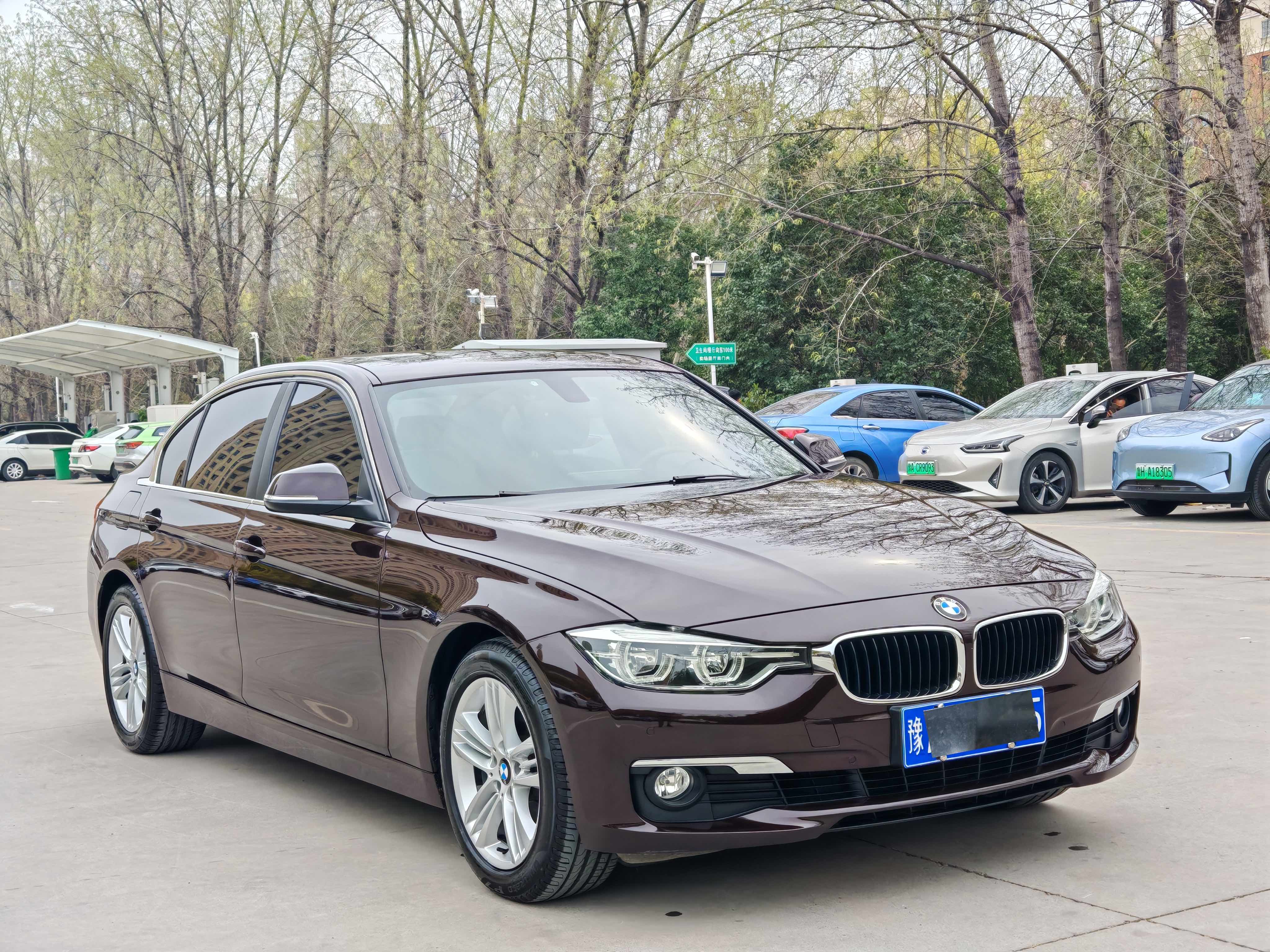 BMW 3 Series 2017 #5 BMW 3 Series 2017 car image #5