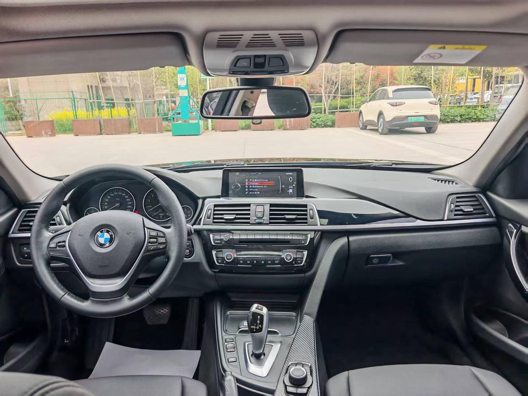 BMW 3 Series 2017 #7 BMW 3 Series 2017 car image #7